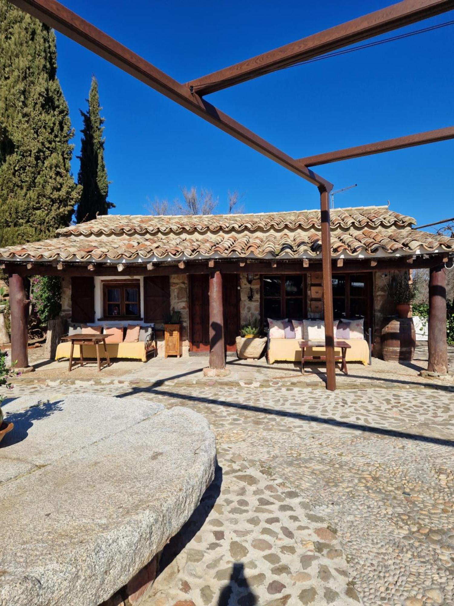 Colonos Alojamientos Rurales Guarroman Exterior photo